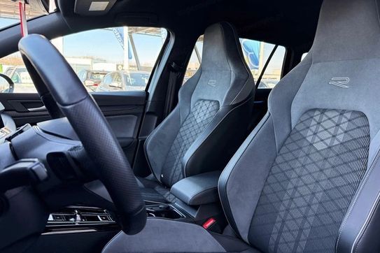 Volkswagen Golf 1.5 Etsi Mhev r-Line Dsg