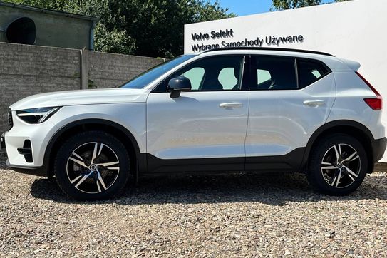 Volvo XC40 B3 Plus Dark