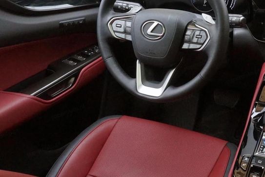 Lexus NX 350h Prestige 2WD
