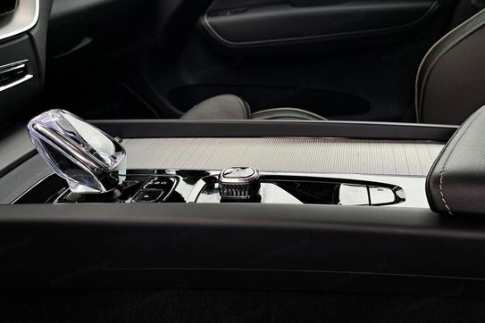 Volvo XC60 B5 AWD Black Edition Plus