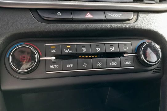 Kia Ceed 1.5 T-GDI M