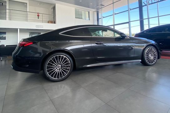 Mercedes CLE 200 4-Matic AMG Line