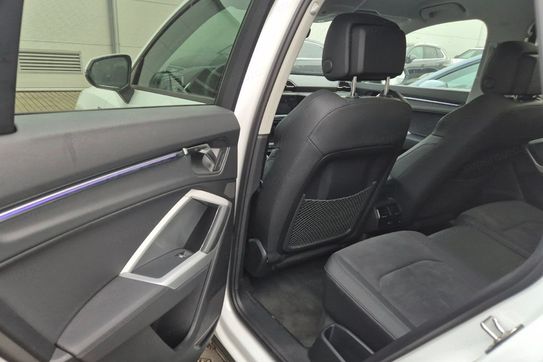 Audi Q3 35 TFSI S line