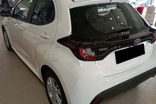 Toyota Yaris Comfort 1.5 Hybrid