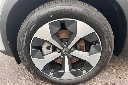 Volvo XC40 B3 Ultra Dark