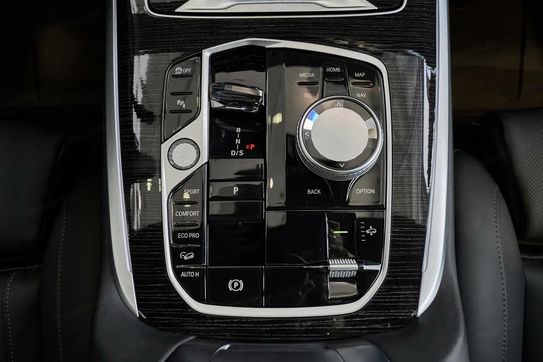BMW X7 M60i xDrive