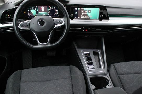 Volkswagen Golf VIII 2.0 TDI Life DSG