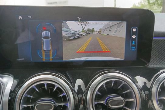 Mercedes GLB 200 mHEV AMG Line 7G-DCT