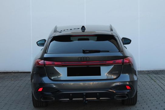 Audi A5 e-Hybrid quattro Avant