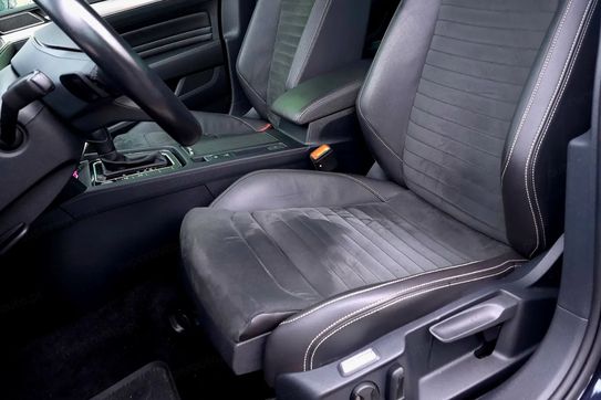 Volkswagen Passat 2.0 TSI 4Mot. Elegance DSG