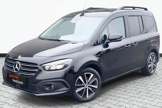 Mercedes T klasa T180d AT