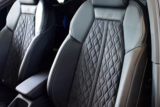 Audi Q4 e-tron 45 quattro Advanced Sportback