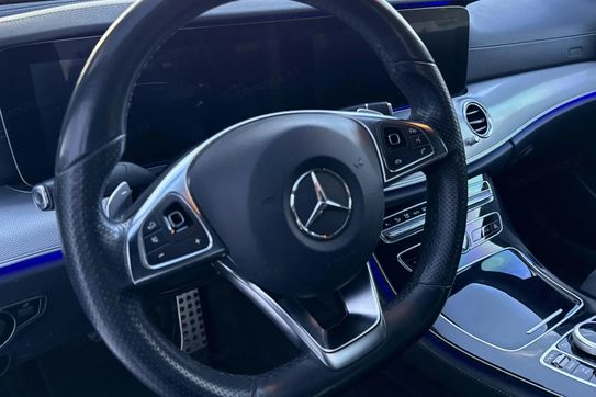 Mercedes Klasa E E 220 d 9G-TRONIC