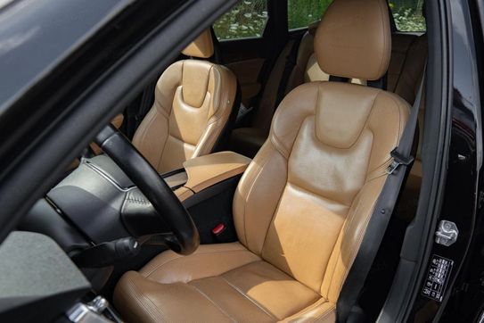 Volvo V90 D4 Inscription