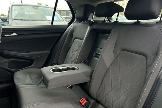 Volkswagen Golf 1.5 TSI EVO Style