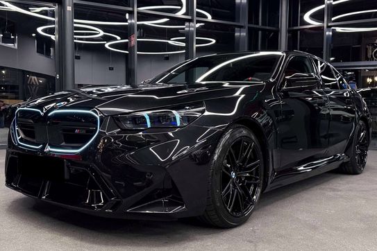 BMW Seria 5 M5