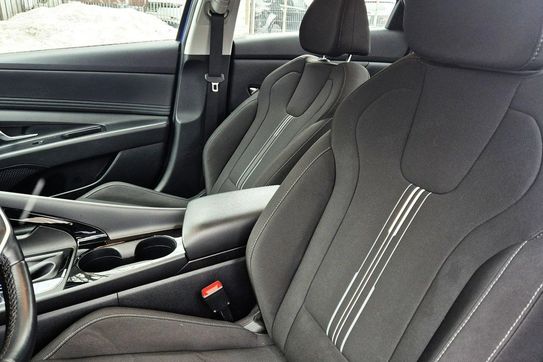 Hyundai Elantra 1.6 Smart DCT