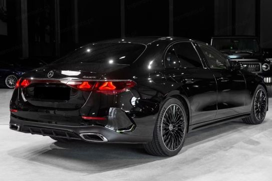 Mercedes Klasa E 200 4-Matic AMG