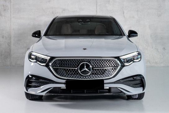 Mercedes E Klasa 220 d 4-Matic AMG