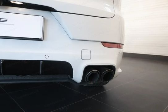 Porsche Cayenne Coupe Black Edition