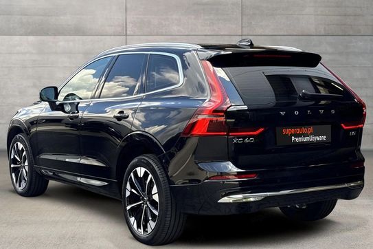 Volvo XC60 B5 B AWD Ultra Bright