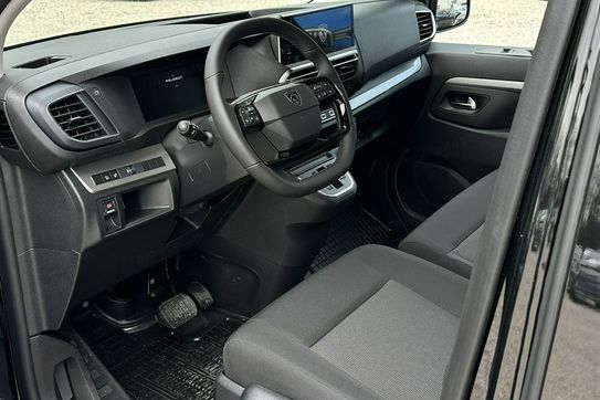 Peugeot Traveller Long Business Aut.