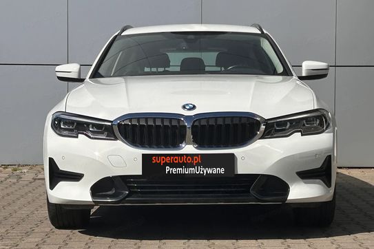BMW Seria 3 320E Xdrive Sport Line