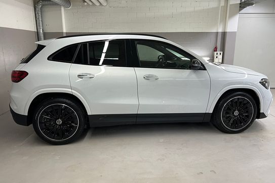 Mercedes GLA 200 AMG Line