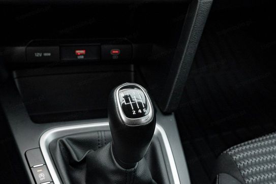 Kia Ceed 1.5 T-GDI M