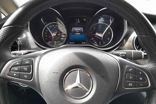 Mercedes V Klasa 300 d Lang 4MATIC 9G-Tronic