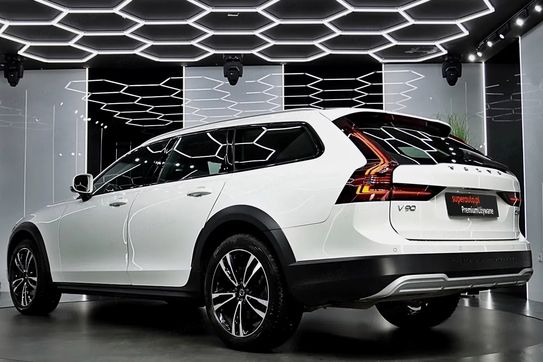 Volvo V90 CC D4 AWD Pro aut