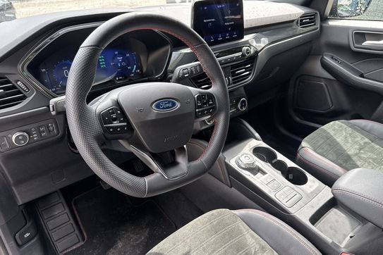 Ford Kuga ST-Line X 2.5 FHEV FWD