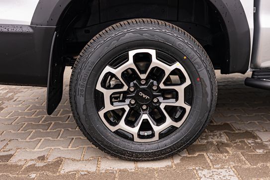 Jac T9 8AT 4x4