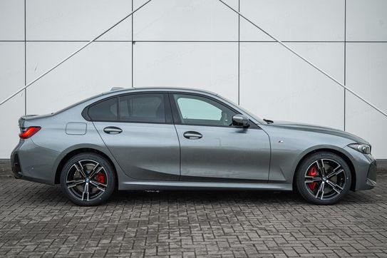 BMW Seria 3 320i xDrive M Sport