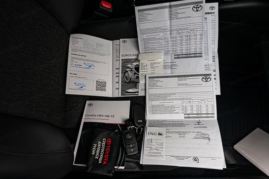 Toyota Corolla 1.8 Hybrid Style