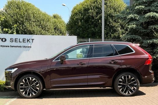 Volvo XC60 T6 Plug-In Hybrid AWD Ultra Bright aut