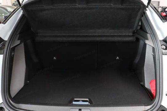 Peugeot 2008 GT e-DCS 1.2 mHEV