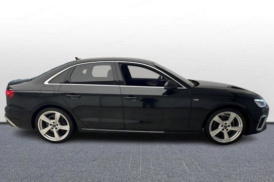 Audi A4 35 TFSI S Line