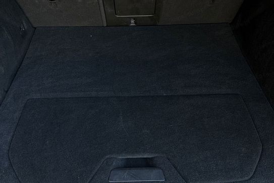 Volvo V60 B4 B Plus Dark