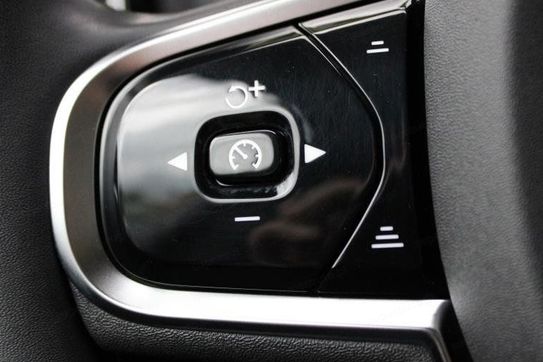 Volvo V60 B4 D Cross Country