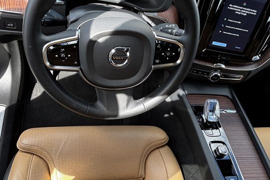 Volvo XC60 B4 D AWD Ultimate Dark