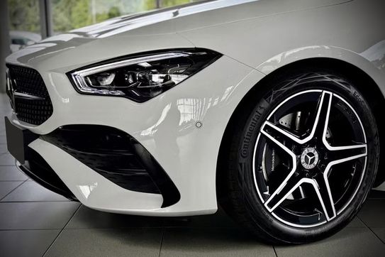 Mercedes CLA 200 AMG Line Shooting Brake