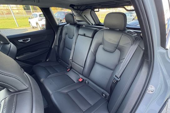 Volvo XC60 T6 Plug-In Hybrid AWD Plus Dark aut