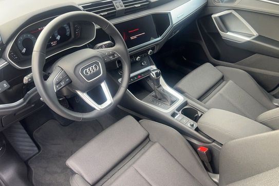 Audi Q3 35 TFSI mHEV S tronic