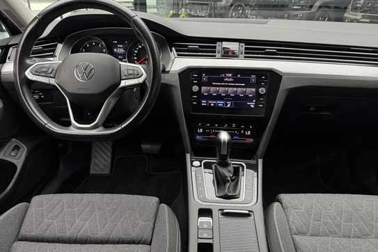 Volkswagen Passat 1.5 TSI Business DSG