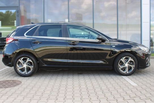 Hyundai i30 1.5 T-GDI Smart DCT