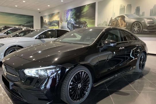 Mercedes CLA 200 AMG Line
