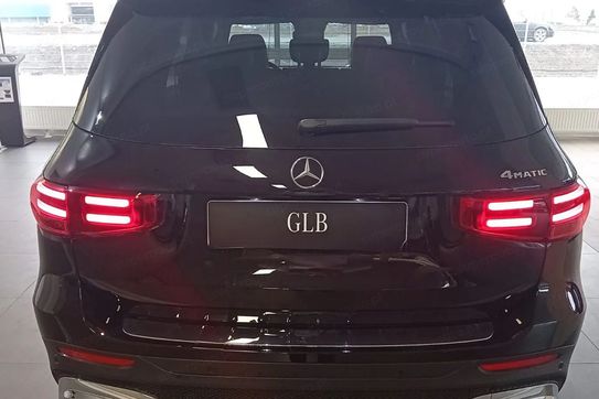 Mercedes GLB 200 AMG Line