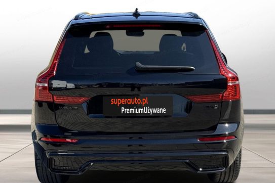 Volvo XC60 B5 B AWD Ultra Black Edition