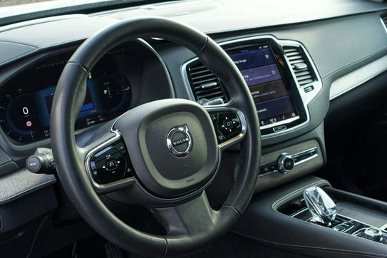 Volvo XC90 T8 AWD Plug-In Hybrid Ultimate Dark 7os aut